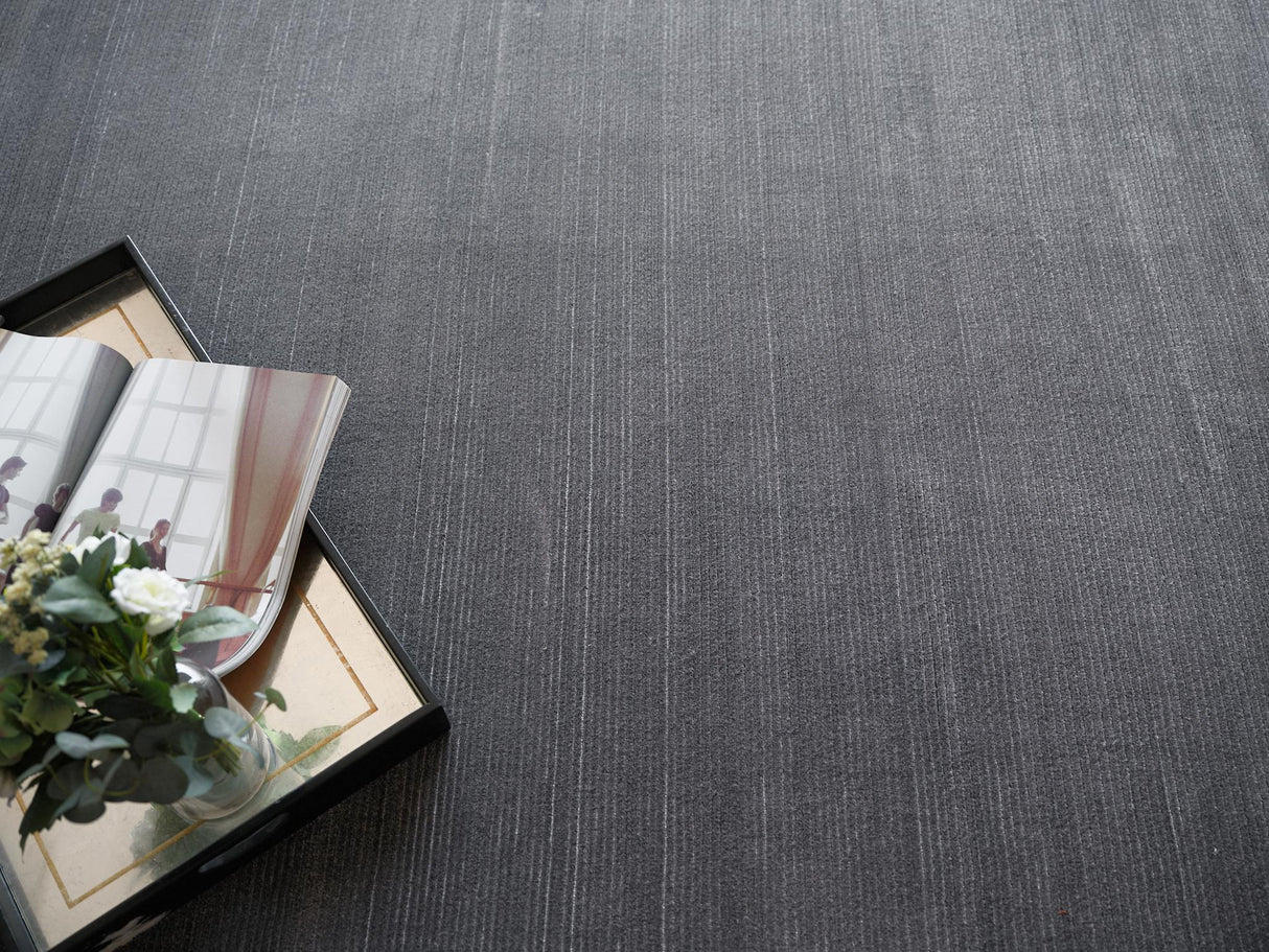 Exquisite Rugs Exquisite Rugs Pavia Modern Handmade Silky Nylon in 6760 Gray 8' x 10' Area Rug