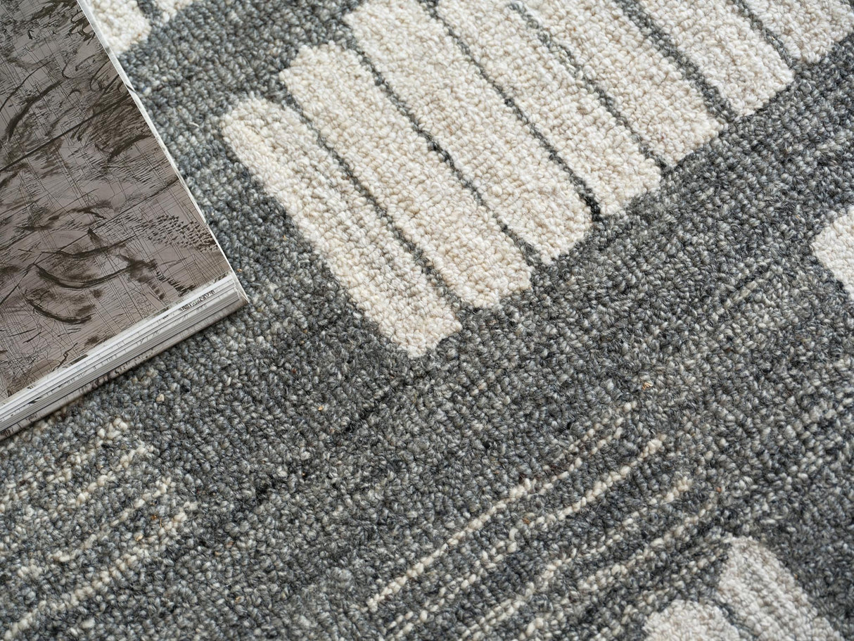 Exquisite Rugs Exquisite Rugs Naturals Handmade New Zealand Wool in 6787 Ivory/Silver 5' x 8' Area Rug