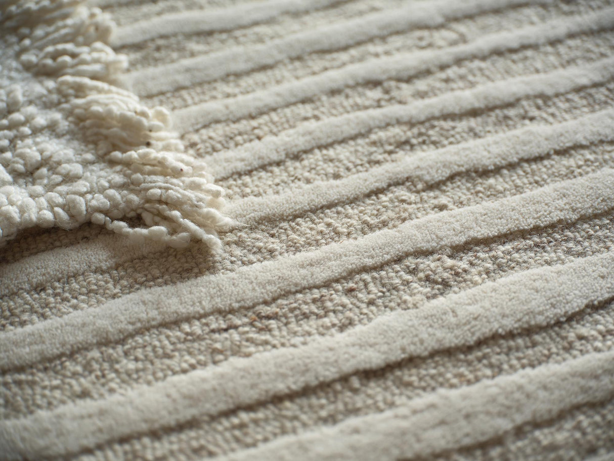 Exquisite Rugs Exquisite Rugs Entro Handmade New Zealand Wool 7183 Beige/Ivory 4' x 6' Area Rug