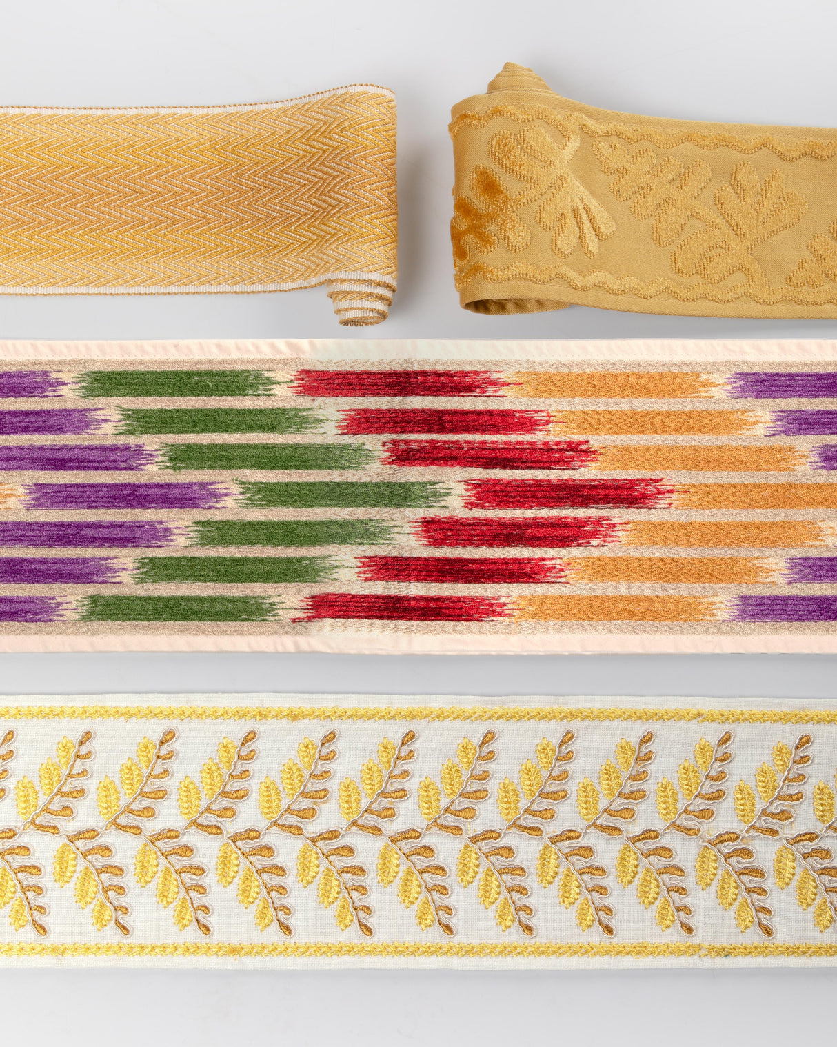 Brunschwig & Fils CASSIS TAPE GOLD Trim