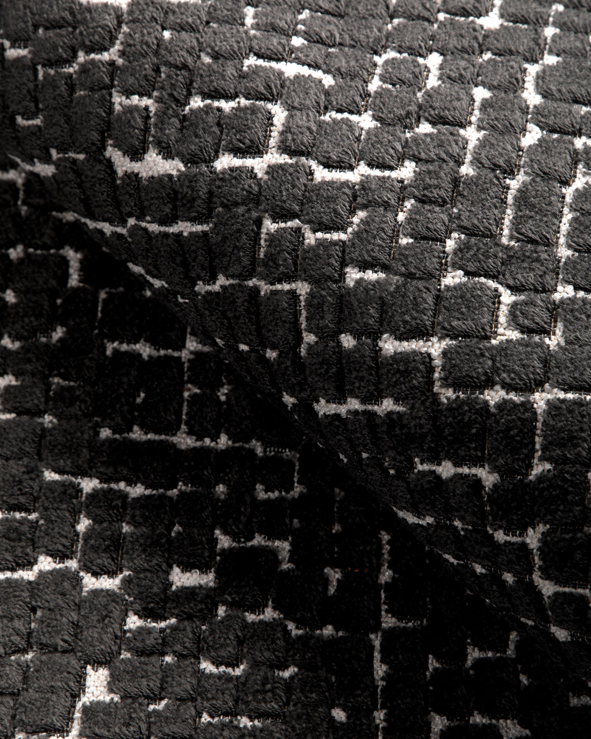 Kravet DESIGN 37356 21 Upholstery Fabric