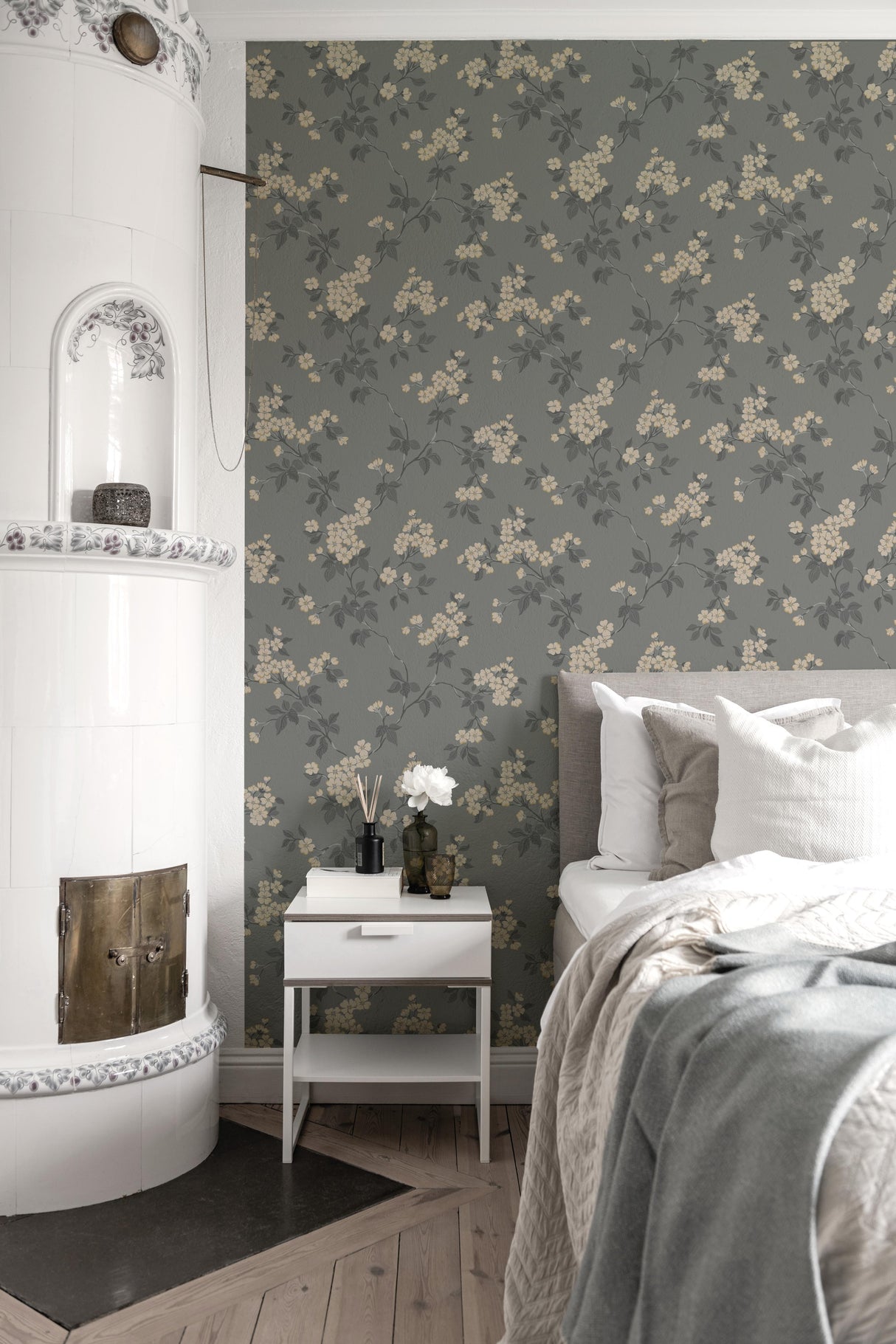 Winfield Thybony BLOMMA ONYX Wallpaper