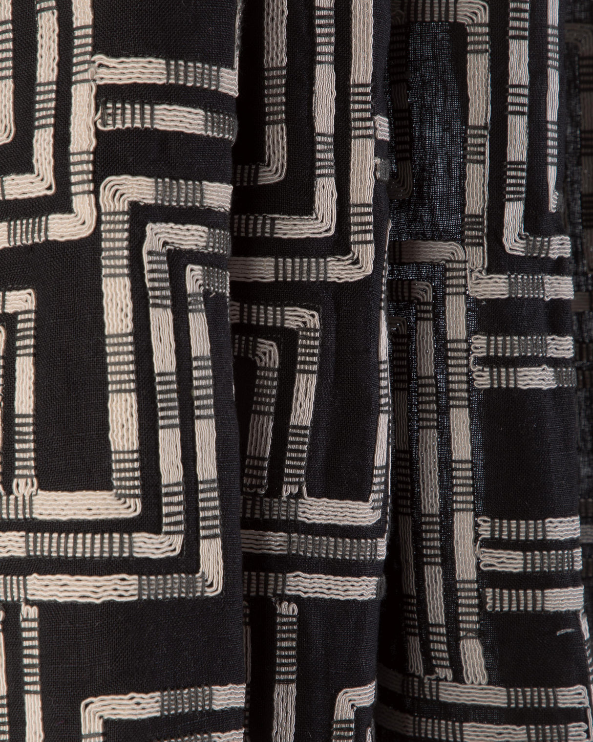 Lee Jofa CIRCUIT EMB NOIR Drapery Fabric