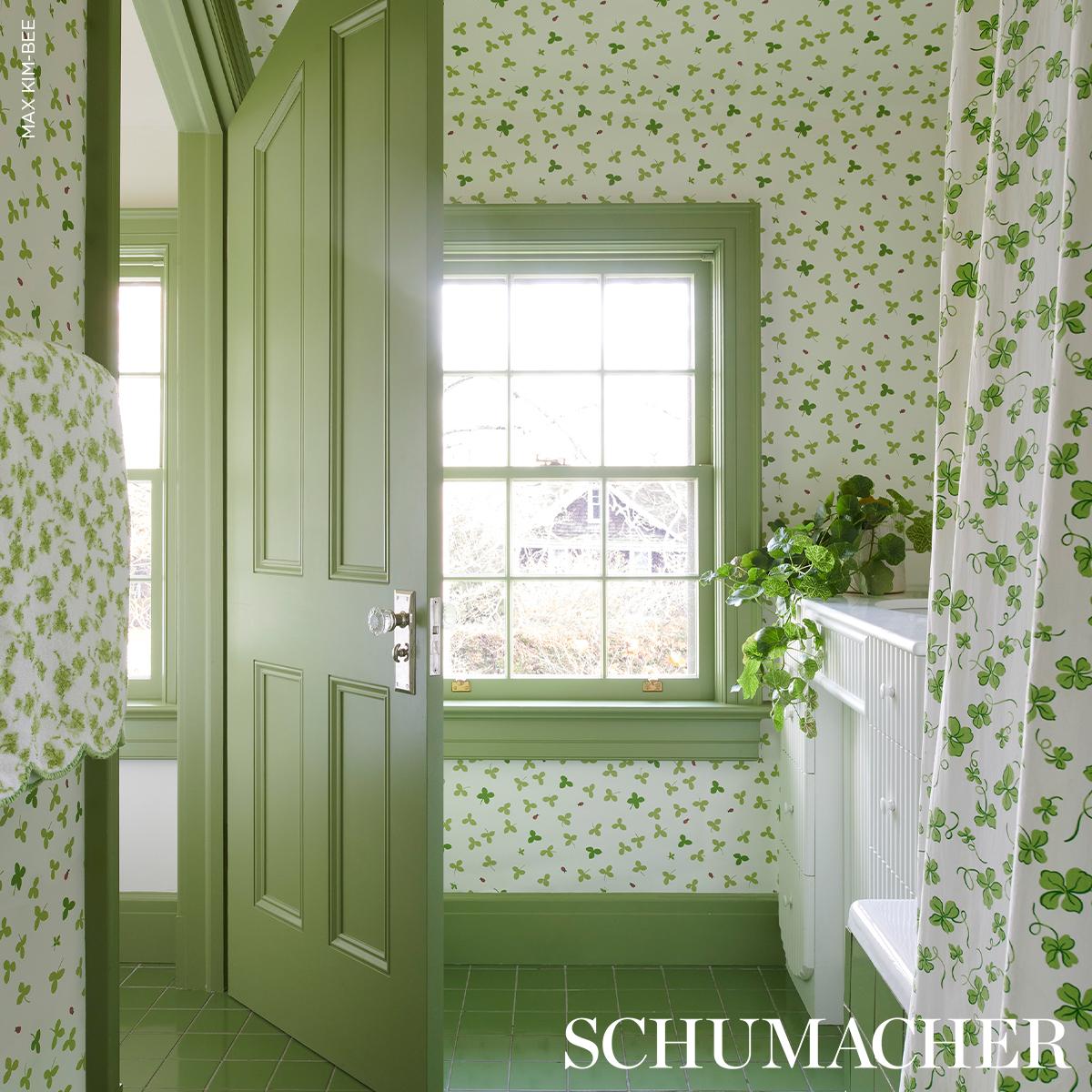 Schumacher Celia Clover Ivory Wallpaper