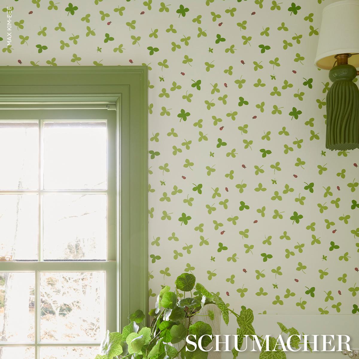 Schumacher Celia Clover Ivory Wallpaper