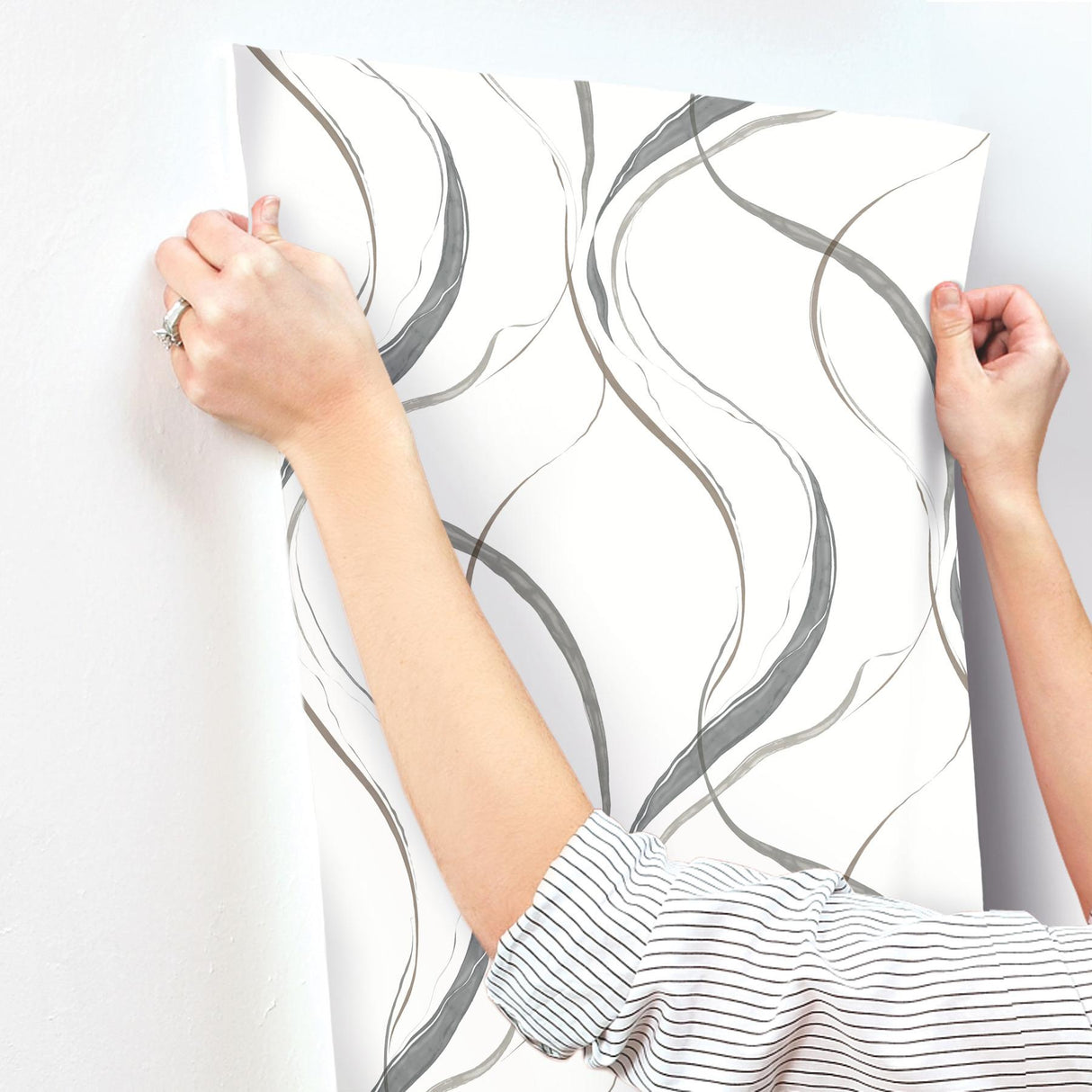 York Ink Flow Grey Wallpaper