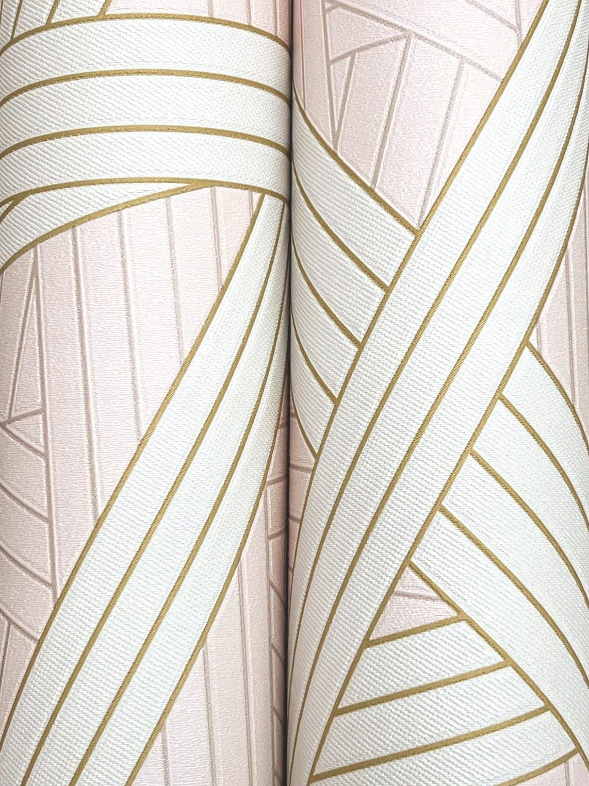 Missoni Nastri Pink Wallpaper