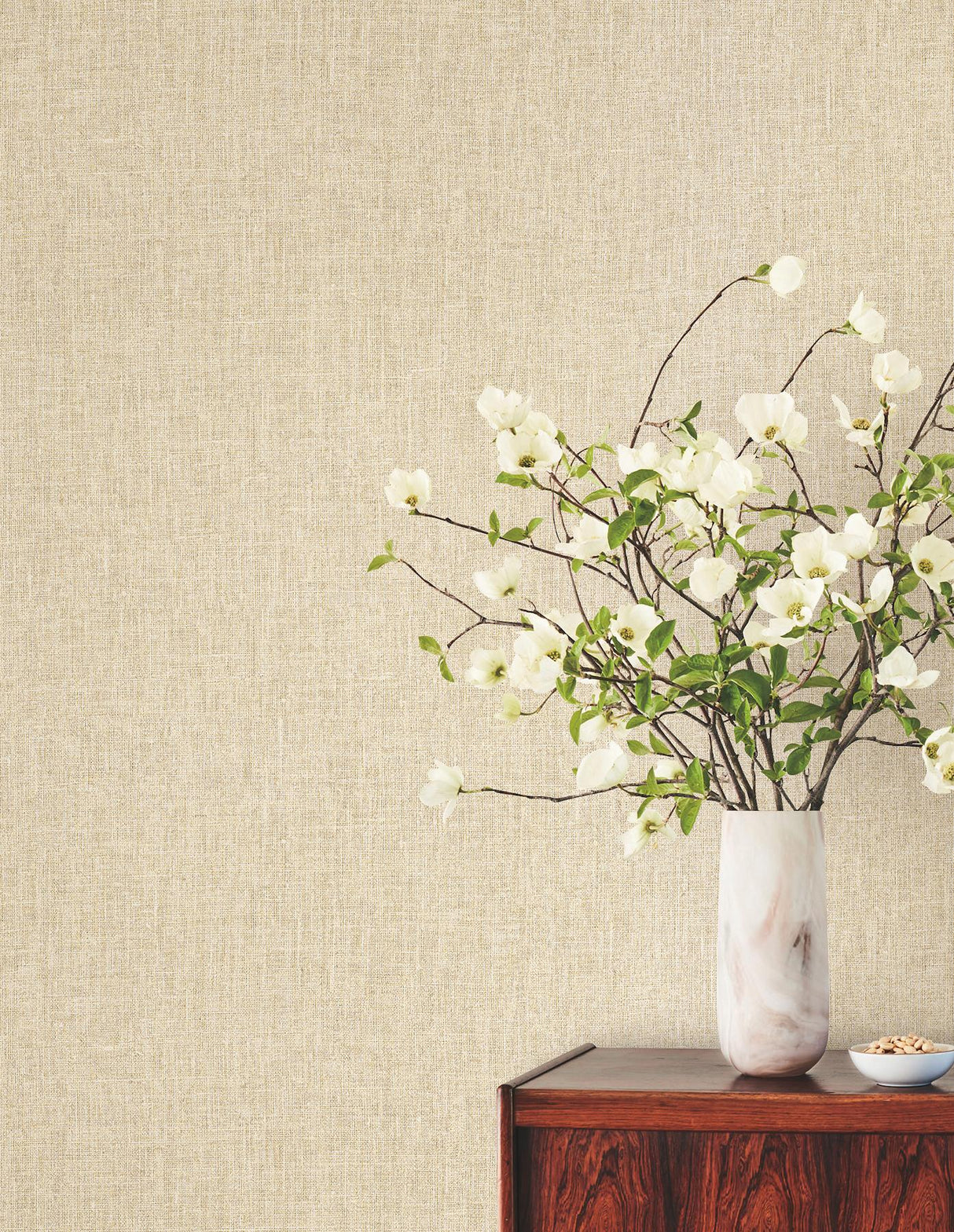 York Cromie White Wallpaper