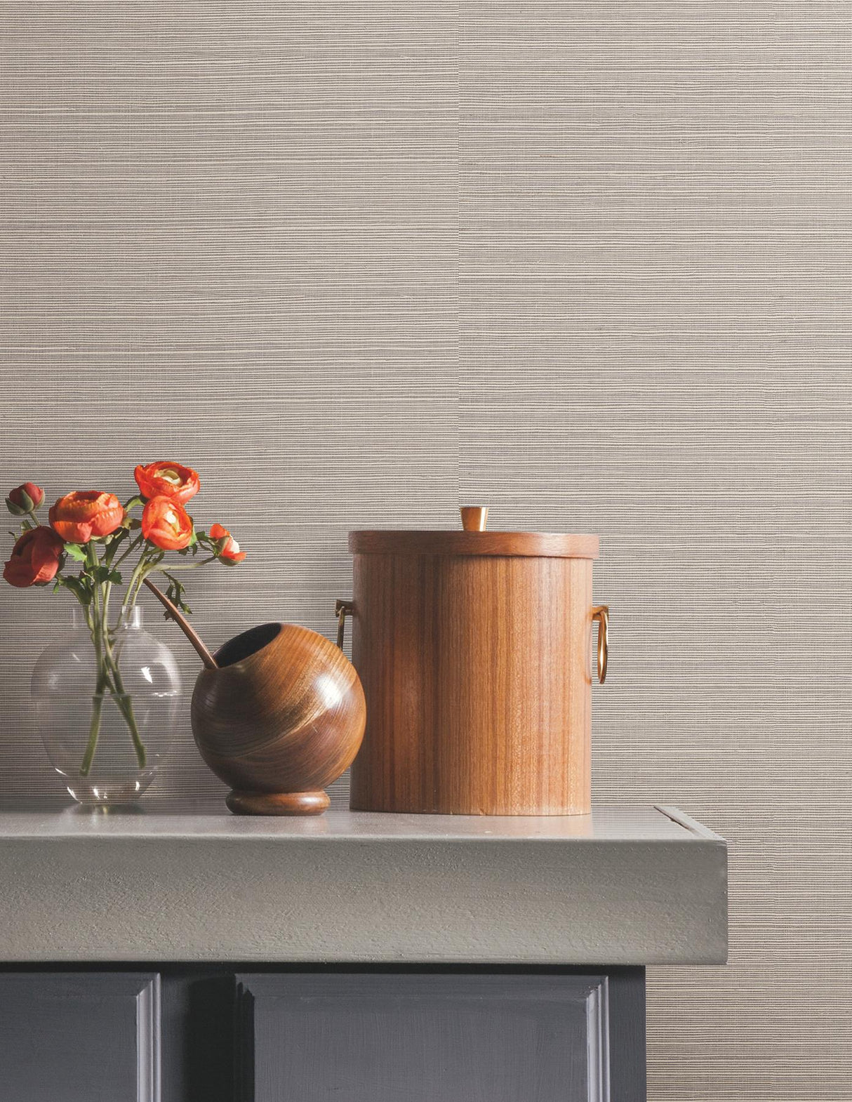 York Wallcoverings Natural Sisal Classic Grey Peel & Stick Grasscloth Grey Wallpaper