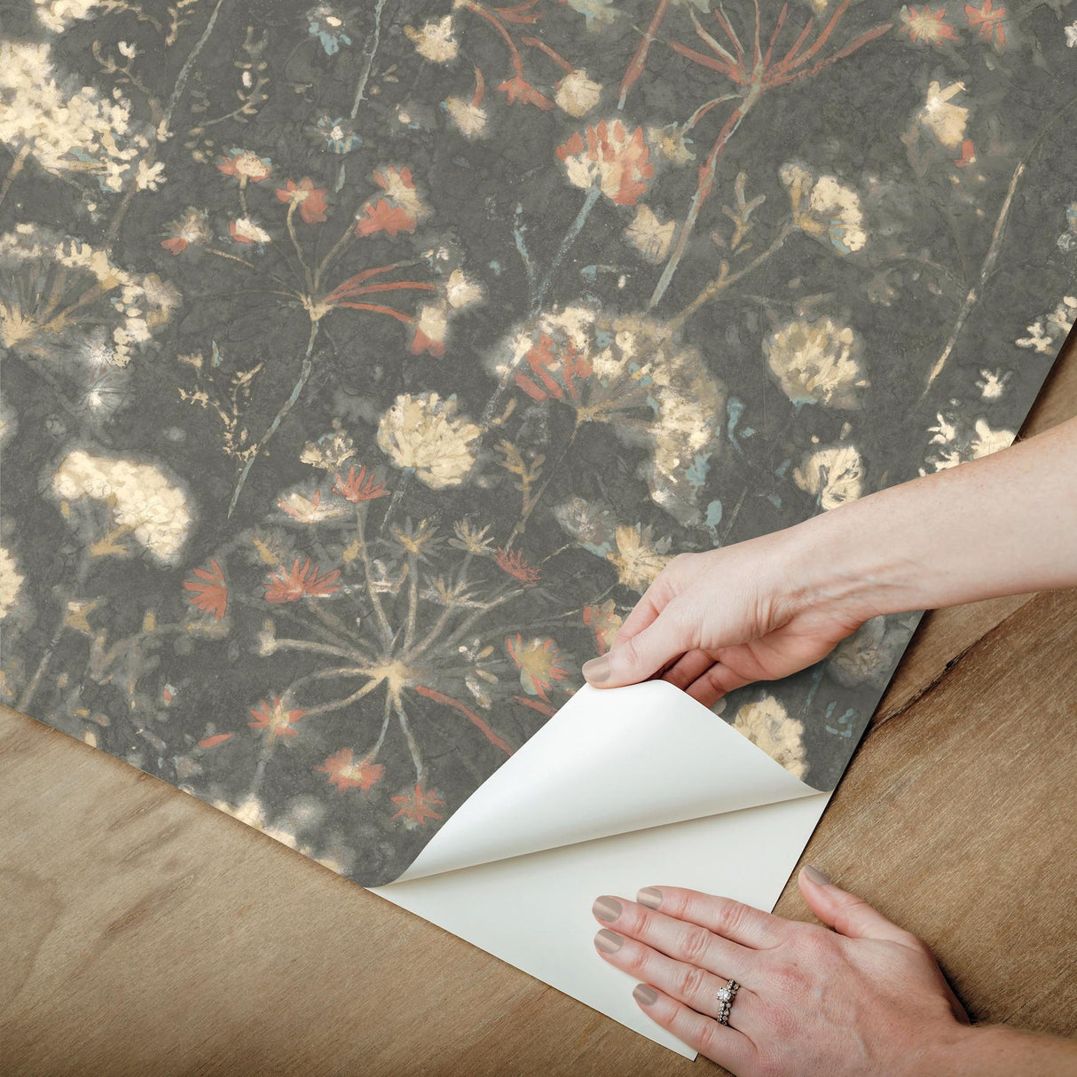 Candice Olson Botanical Fantasy Red & Blue Peel & Stick Grey Wallpaper