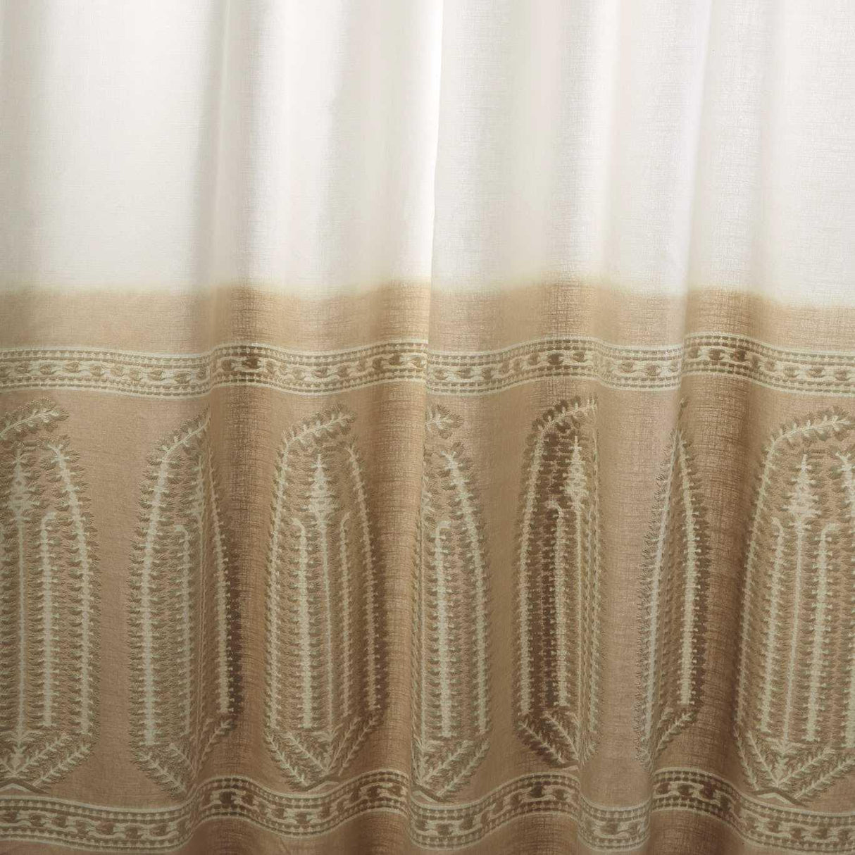 Zoffany Zardozi Ombre Mousseaux Fabric