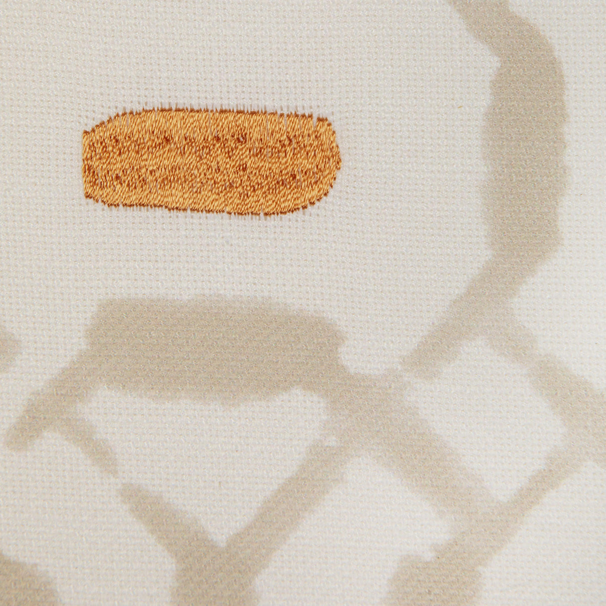 Kravet RESORT WAY SAND Fabric