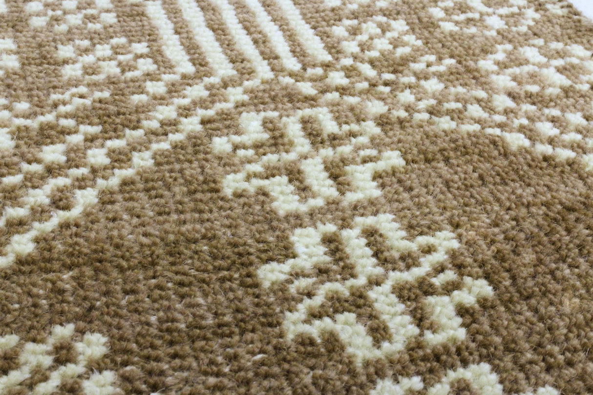 Bashian Artifact Hand Knotted 100% Wool Rust 2.5' x 8' Area Rug