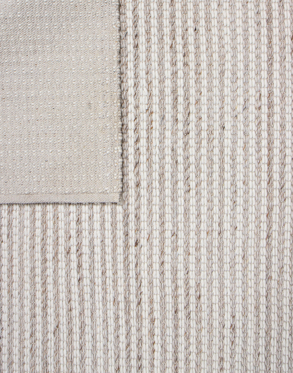 Bashian Anguilla Hand Woven Pet Yarn And Nz Wool Beige 2.5' x 8' Area Rug