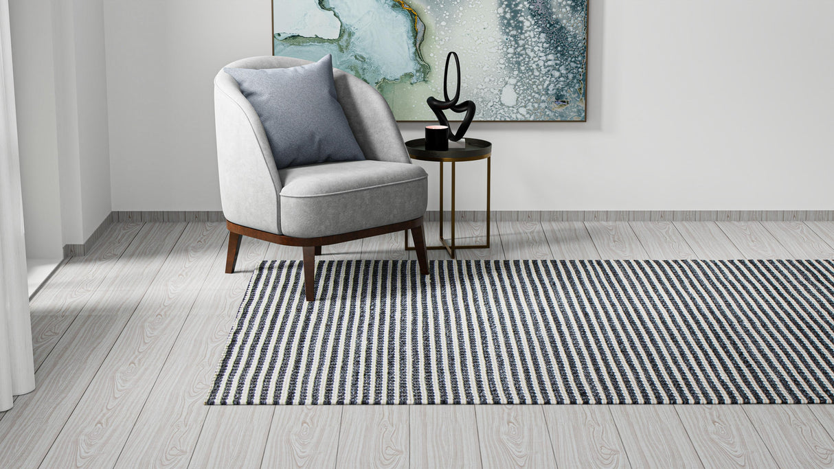 Bashian Anguilla Hand Woven Pet Yarn And Nz Wool Grey 3.5' x 5.5' Area Rug
