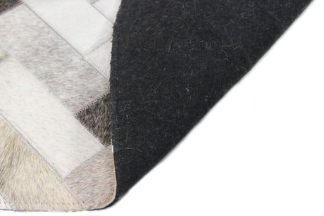 Bashian Santa Fe Hand Stitched Leather Ash 4' x 6' Area Rug