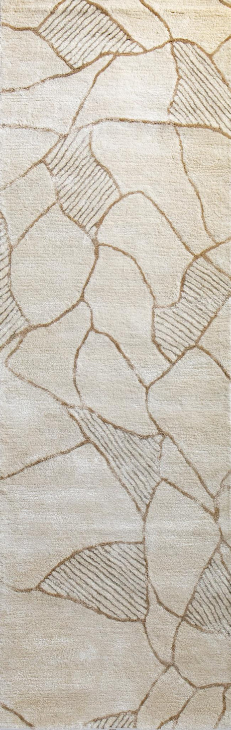 Bashian Larchmont Hand Tufted Wool And Viscose Beige 2.5' x 8' Area Rug