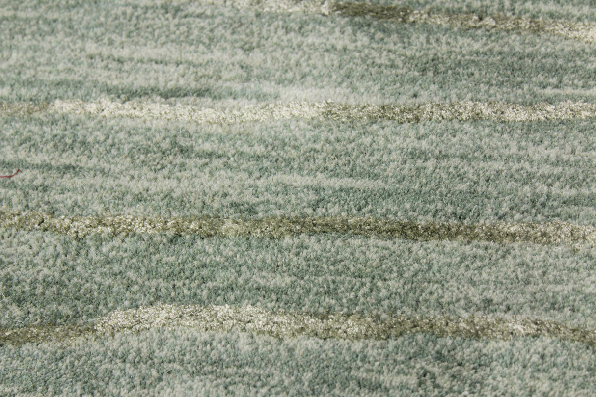 Bashian Greenwich Hand Tufted Wool And Viscose Aqua 6' x 6' Area Rug