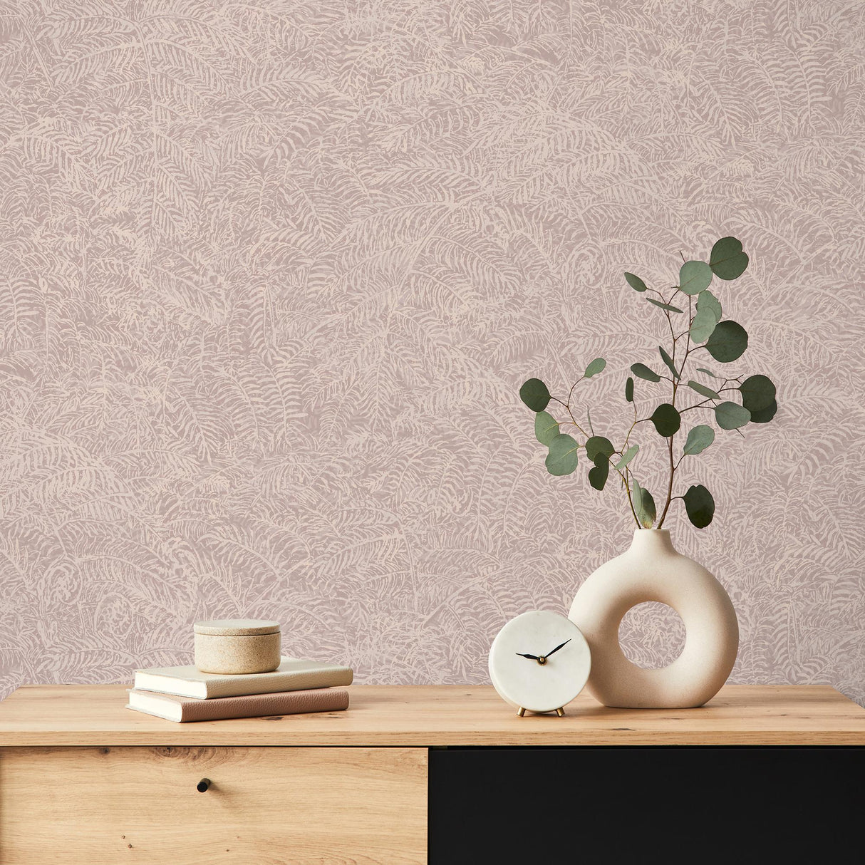 DecoratorsBest Fern Texture Pink Wallpaper