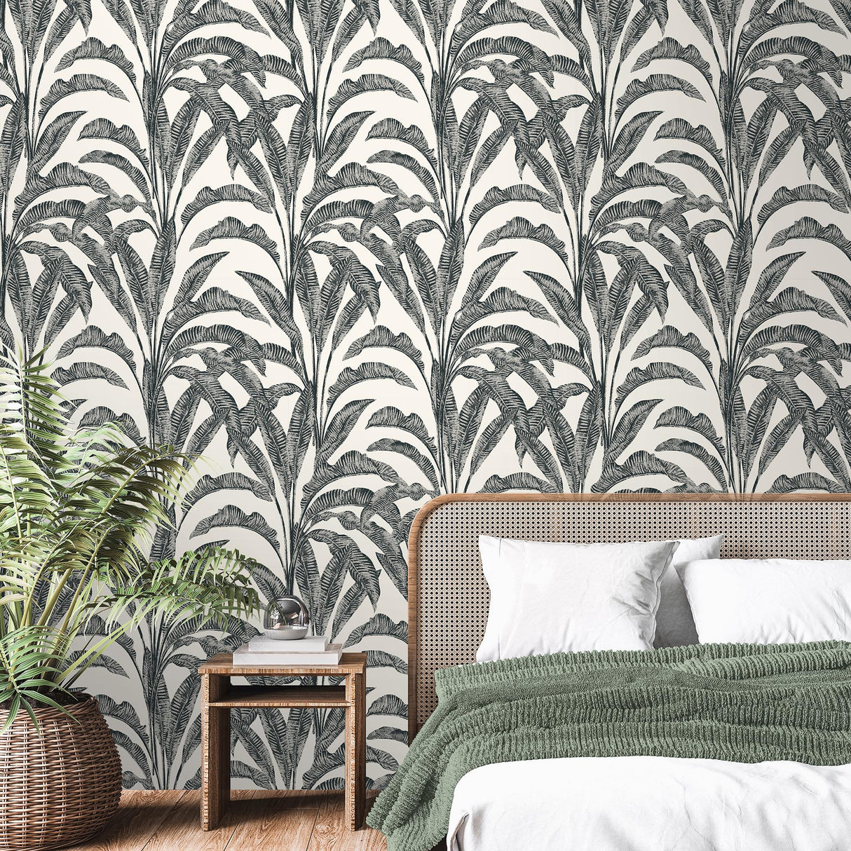DecoratorsBest Luxe Tropical Palm Grey & Cream Wallpaper