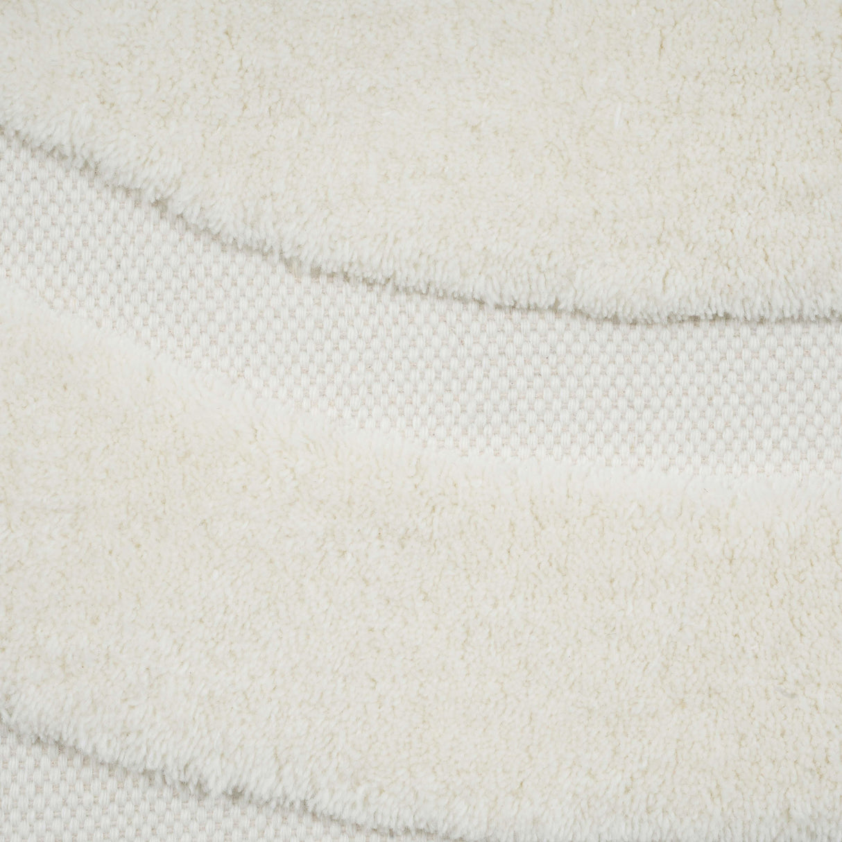 TOV Loop White 8' x 10' Area Rug