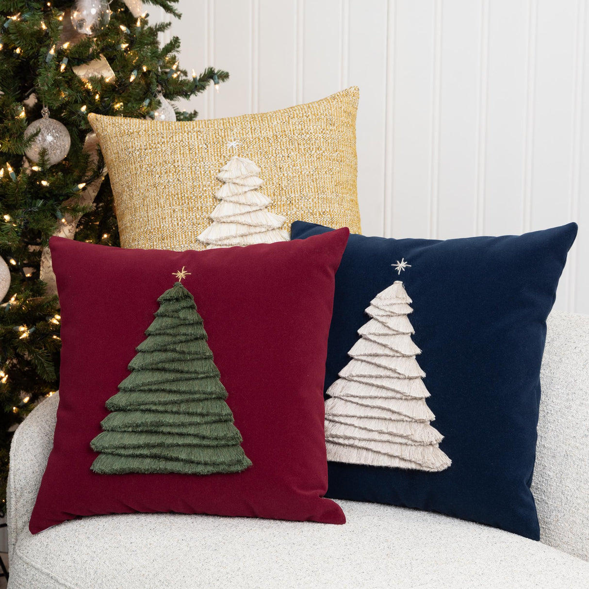 Elaine Smith Fraser Fir Ruby Red 20" x 20" Decorative Pillow