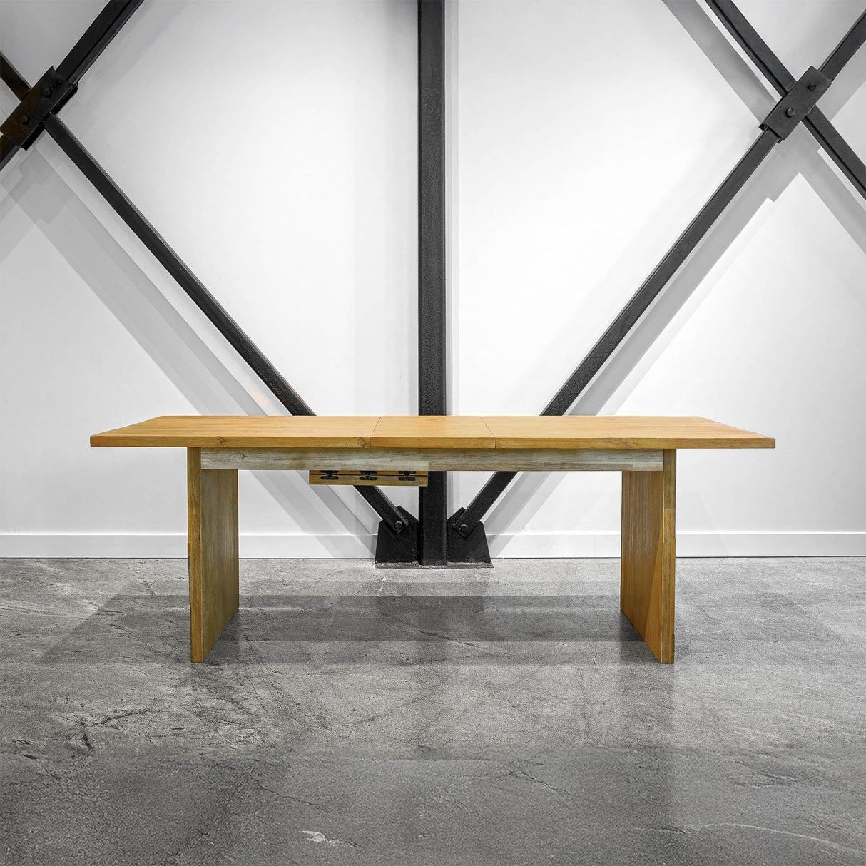 LH Home Atlantis 70/102" Extension Dining Table