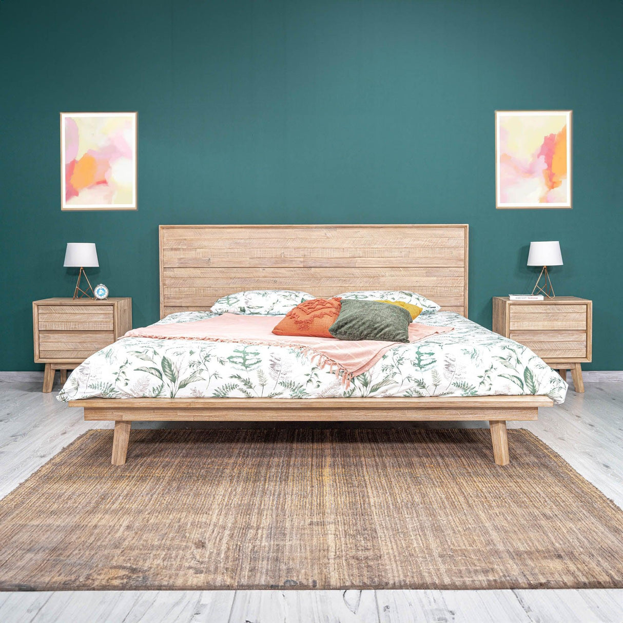 LH Home Gia King Bed - Light Driftwood