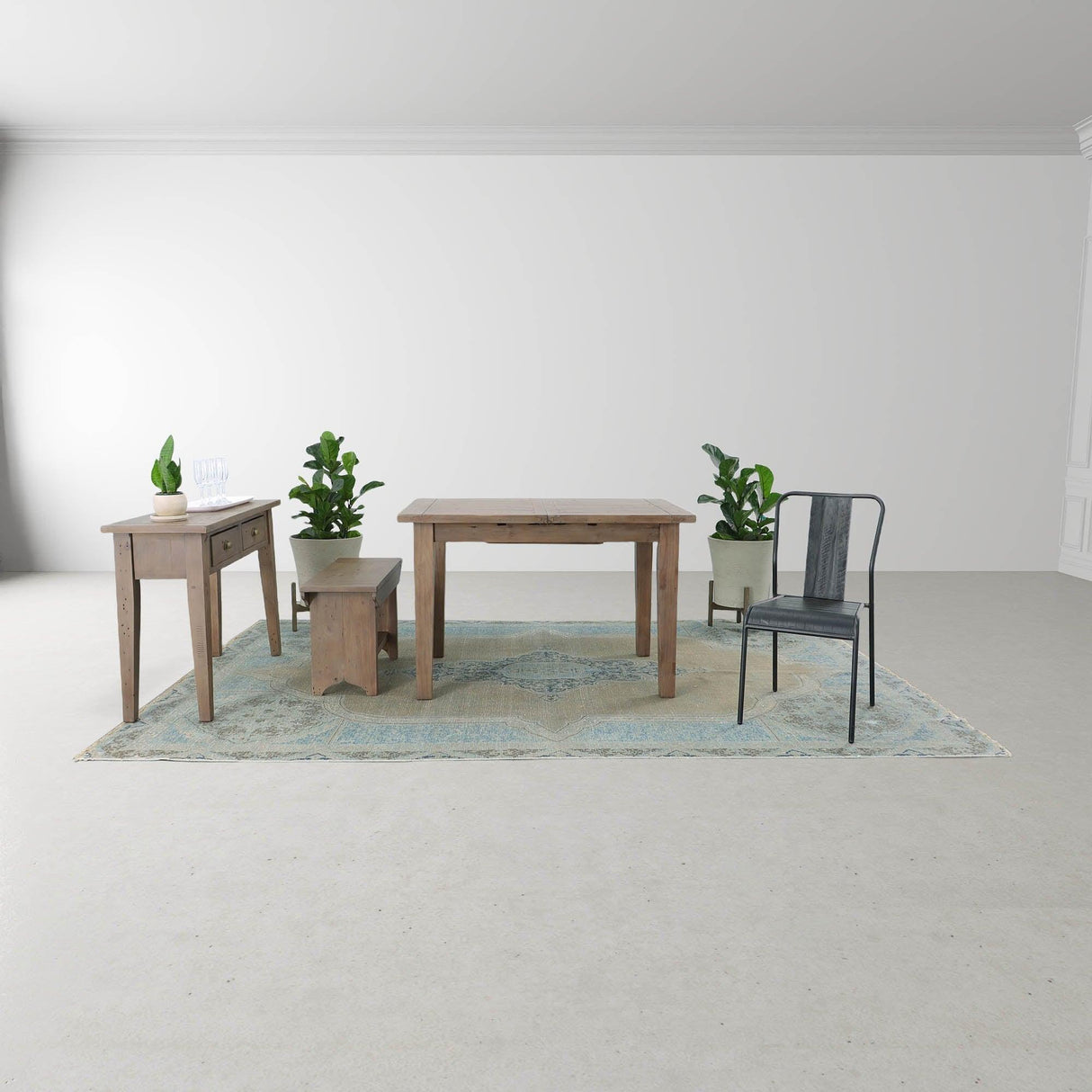 LH Home Irish Coast Small Extension Dining Table (47"/62") - Sundried