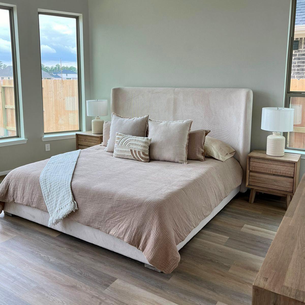 LH Home Lara Queen Bed