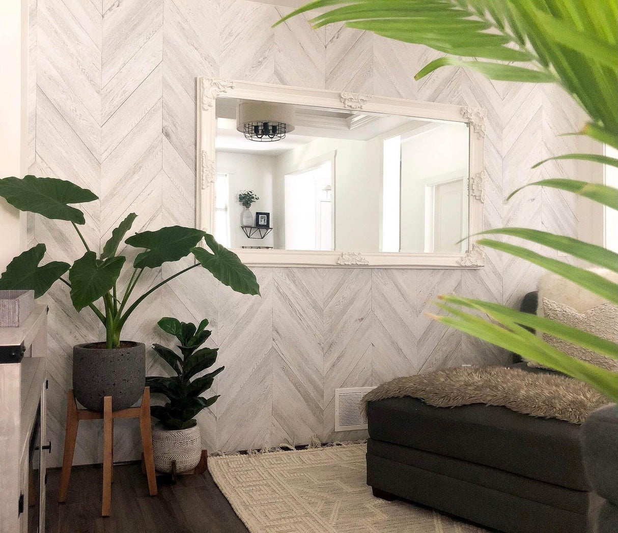 LH Home Patio Small Round Standing Pot - Grey Stone