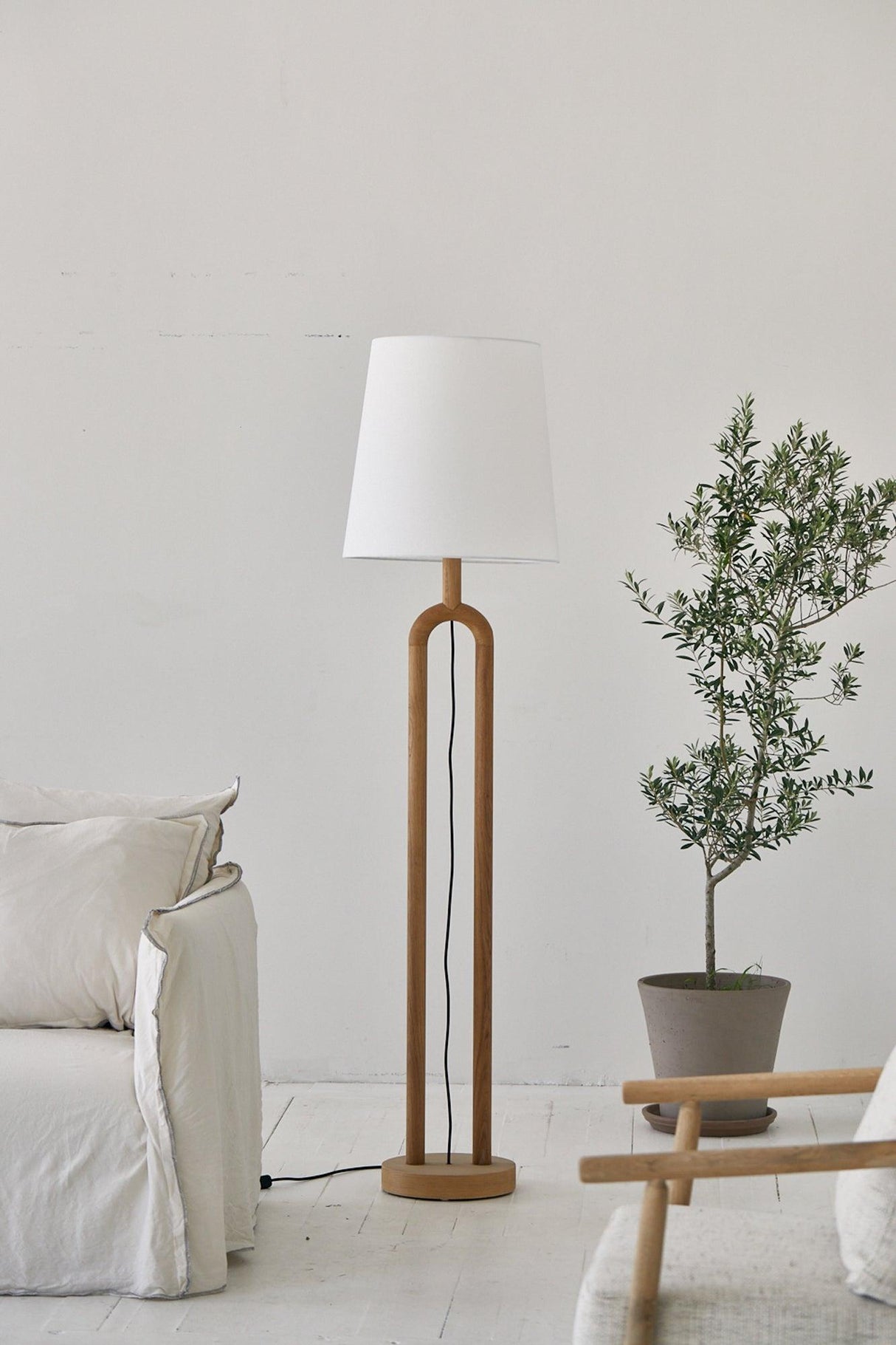 LH Home Dolce Standing Lamp