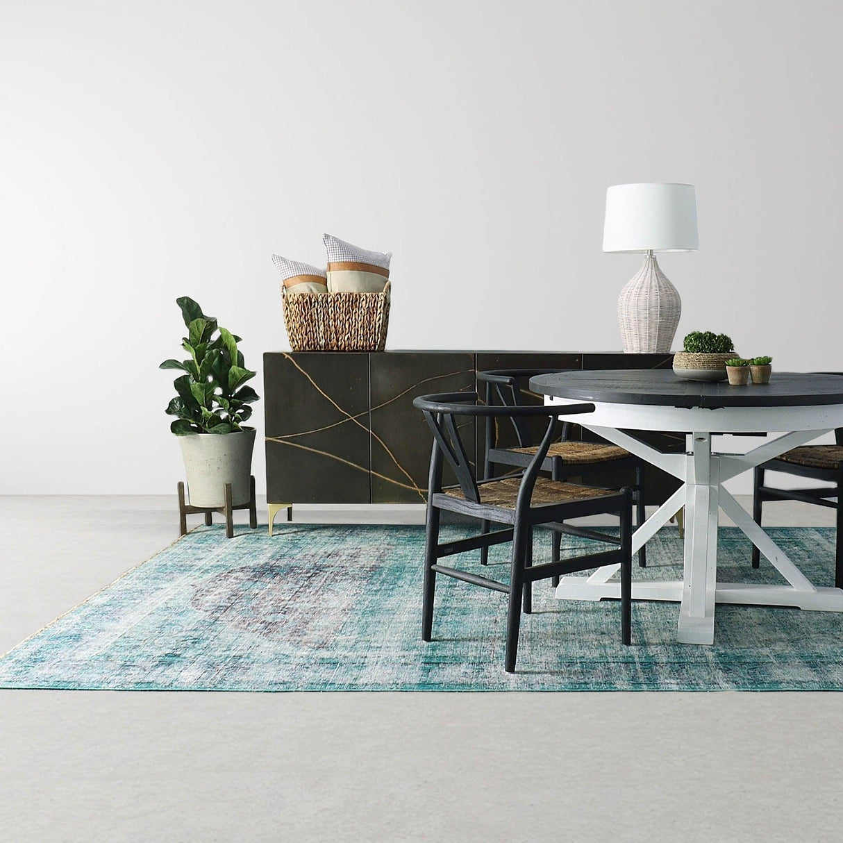 LH Home Oceana Table Lamp