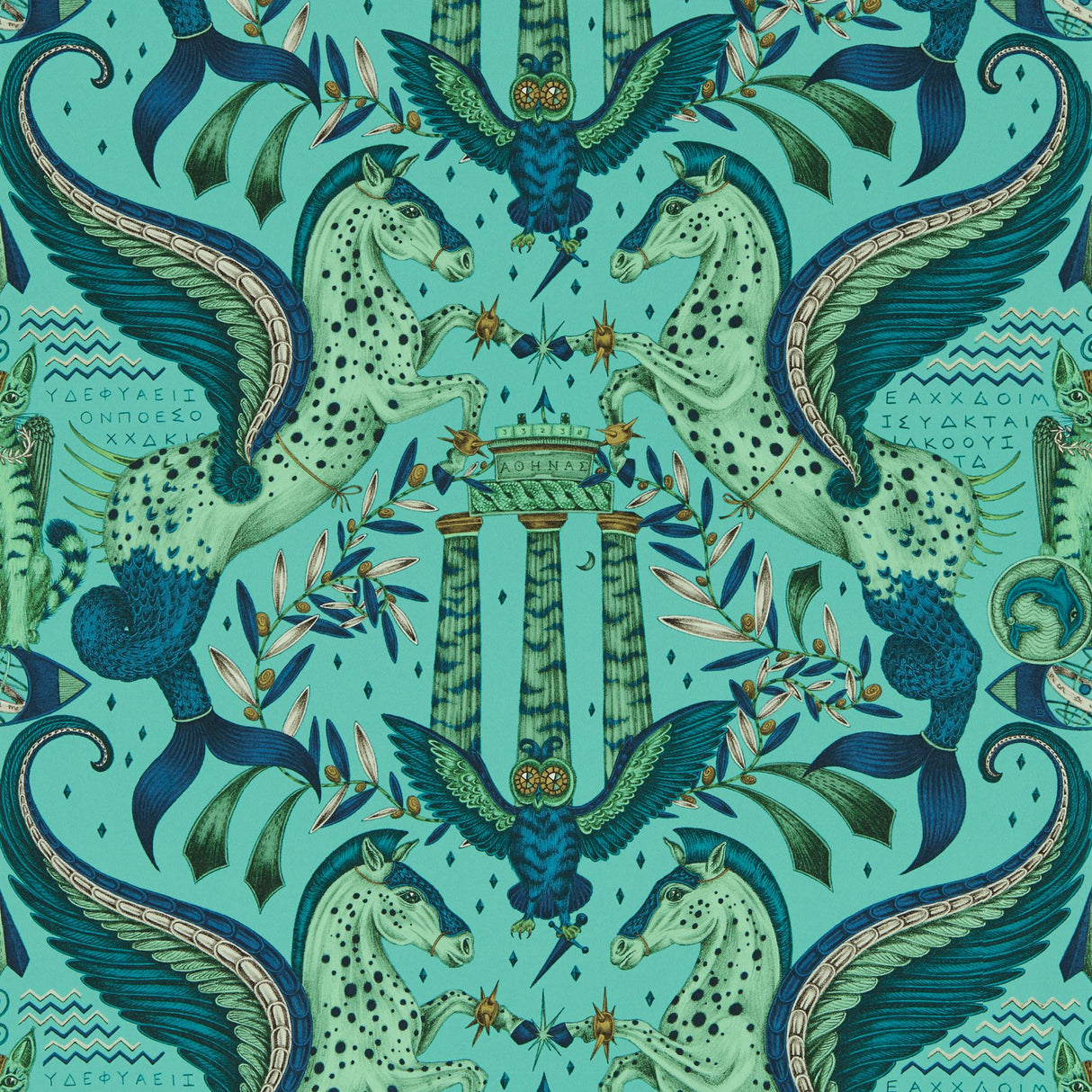 Clarke & Clarke ODYSSEY MYTHOS PEACOCK WP Wallpaper
