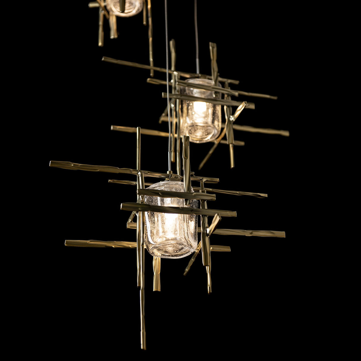 Hubbardton Forge 2023 Modern Brass Seeded Clear Glass (II) Long Tura 5-Light Seeded Glass Pendant