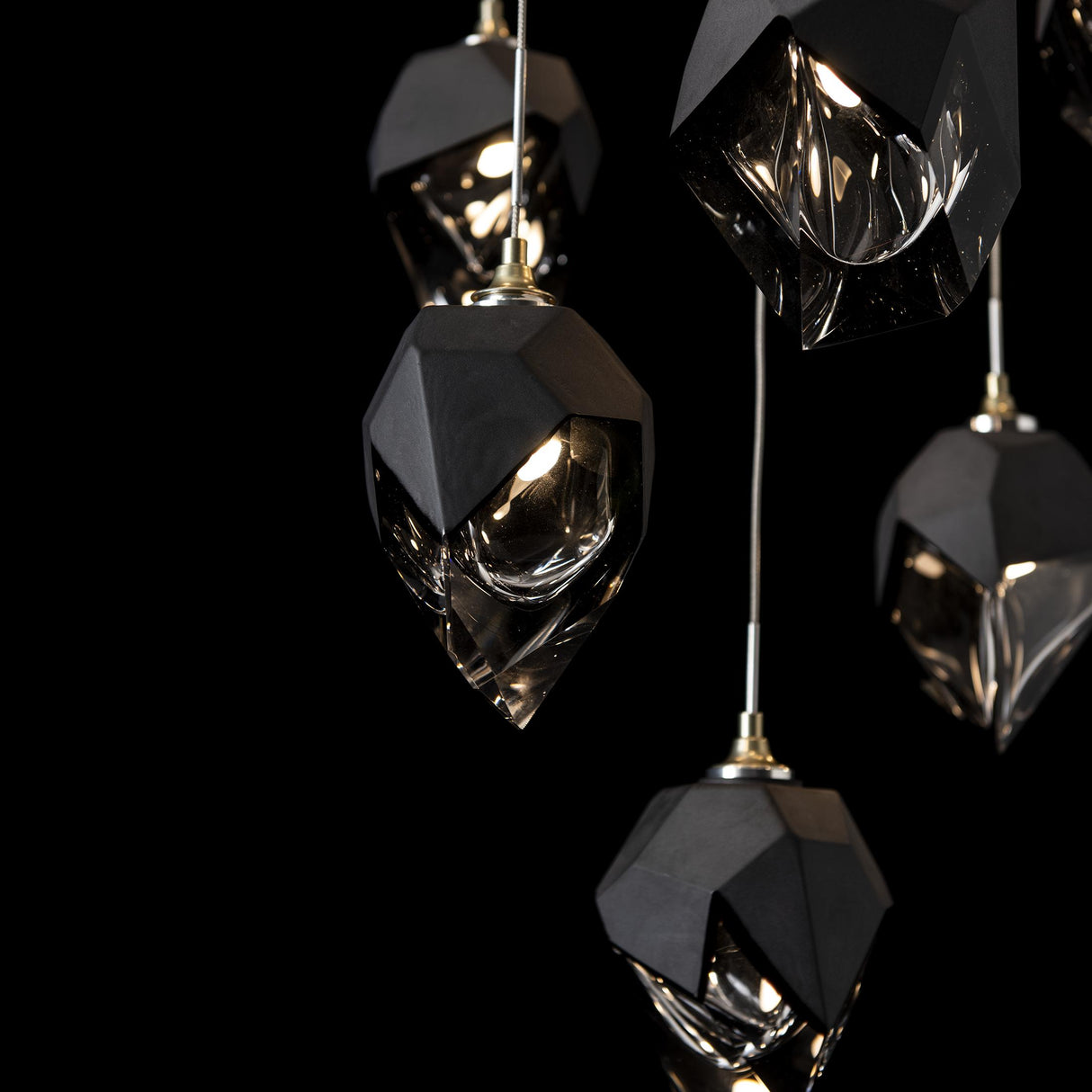 Hubbardton Forge 2023 Modern Brass Black Crystal (BP) Long Chrysalis 9-Light Small Crystal Pendant