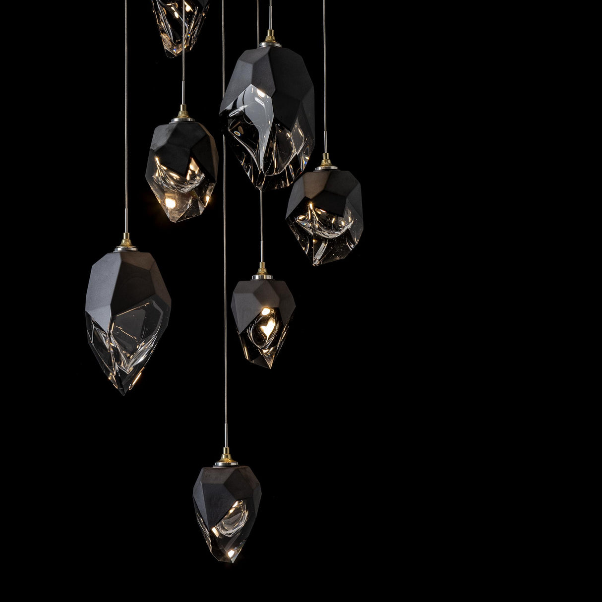 Hubbardton Forge 2023 Modern Brass Black Crystal (BP) Long Chrysalis 9-Light Mixed Crystal Pendant