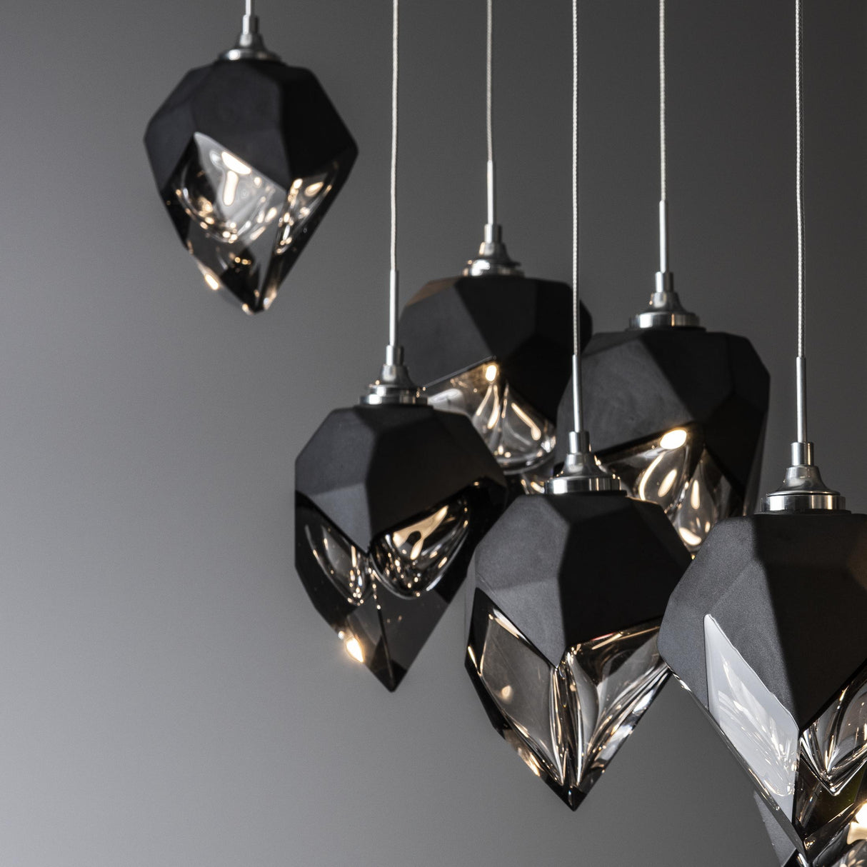 Hubbardton Forge 2023 Sterling Black Crystal (BP) Long Chrysalis 10-Light Small Crystal Pendant