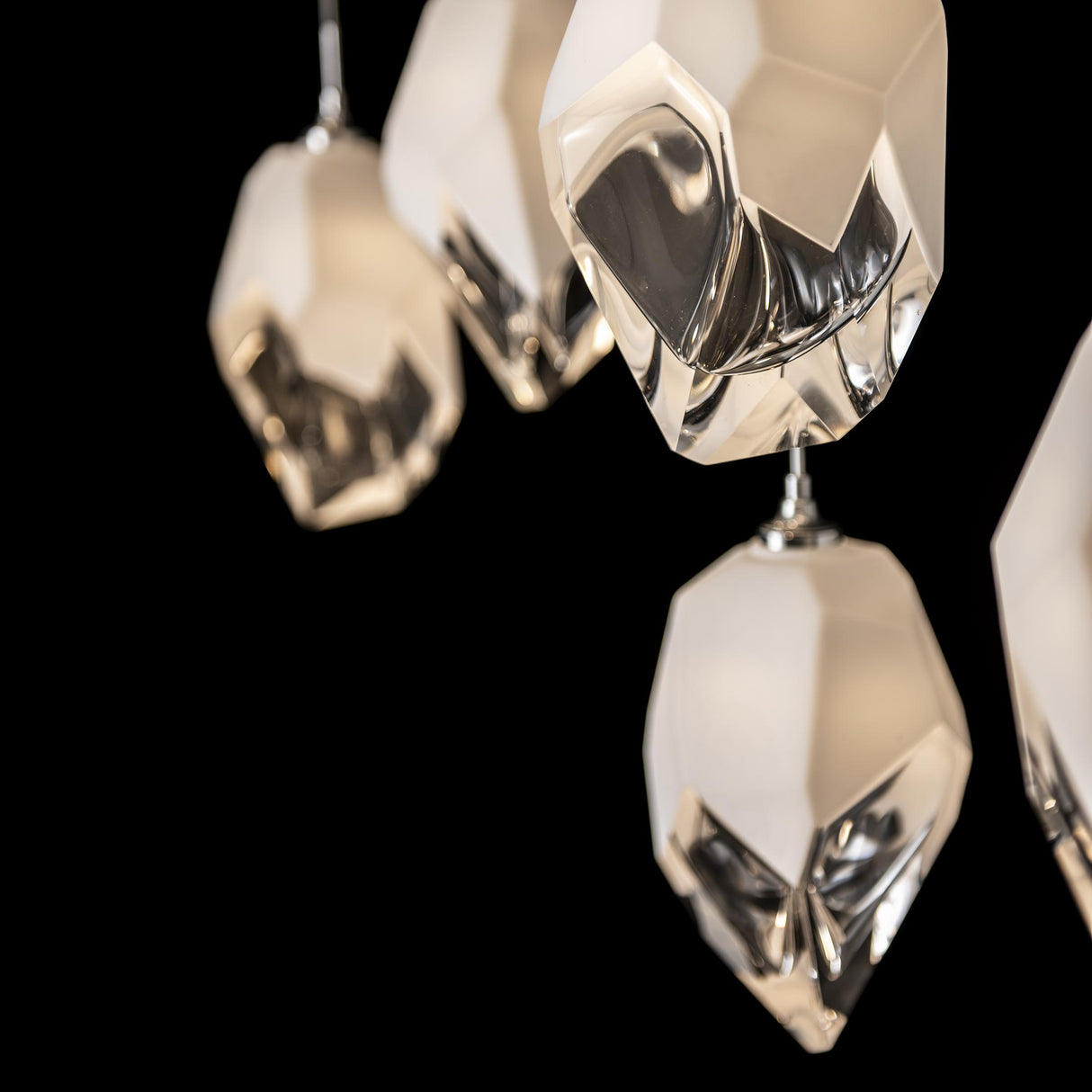 Hubbardton Forge 2023 Sterling White Crystal (WP) Long Chrysalis 10-Light Large Crystal Pendant