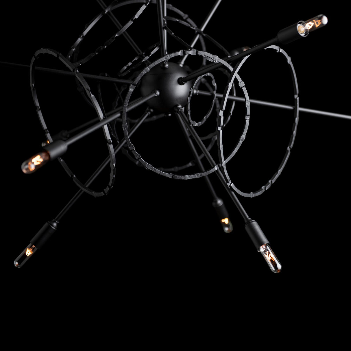 Hubbardton Forge 2021 Black Multi Olympus 12-Light Starburst Pendant