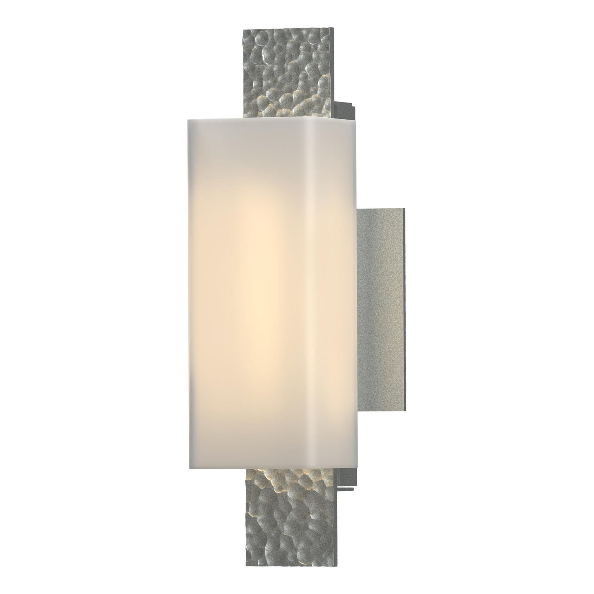 Hubbardton Forge 2014 Vintage Platinum Opal Glass (GG) Oceanus 1 Light Sconce