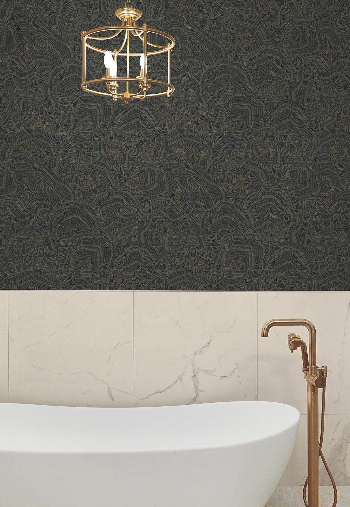 Ronald Redding Designs Geodes Black Wallpaper