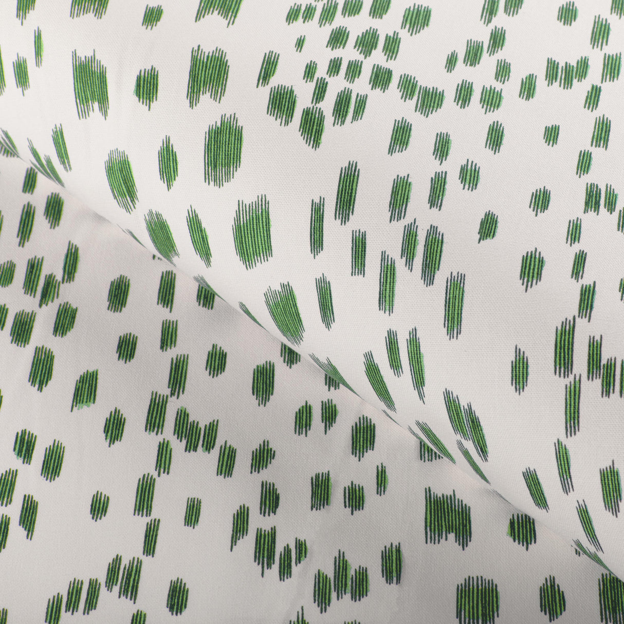 Brunschwig & Fils LES TOUCHES GREEN Fabric