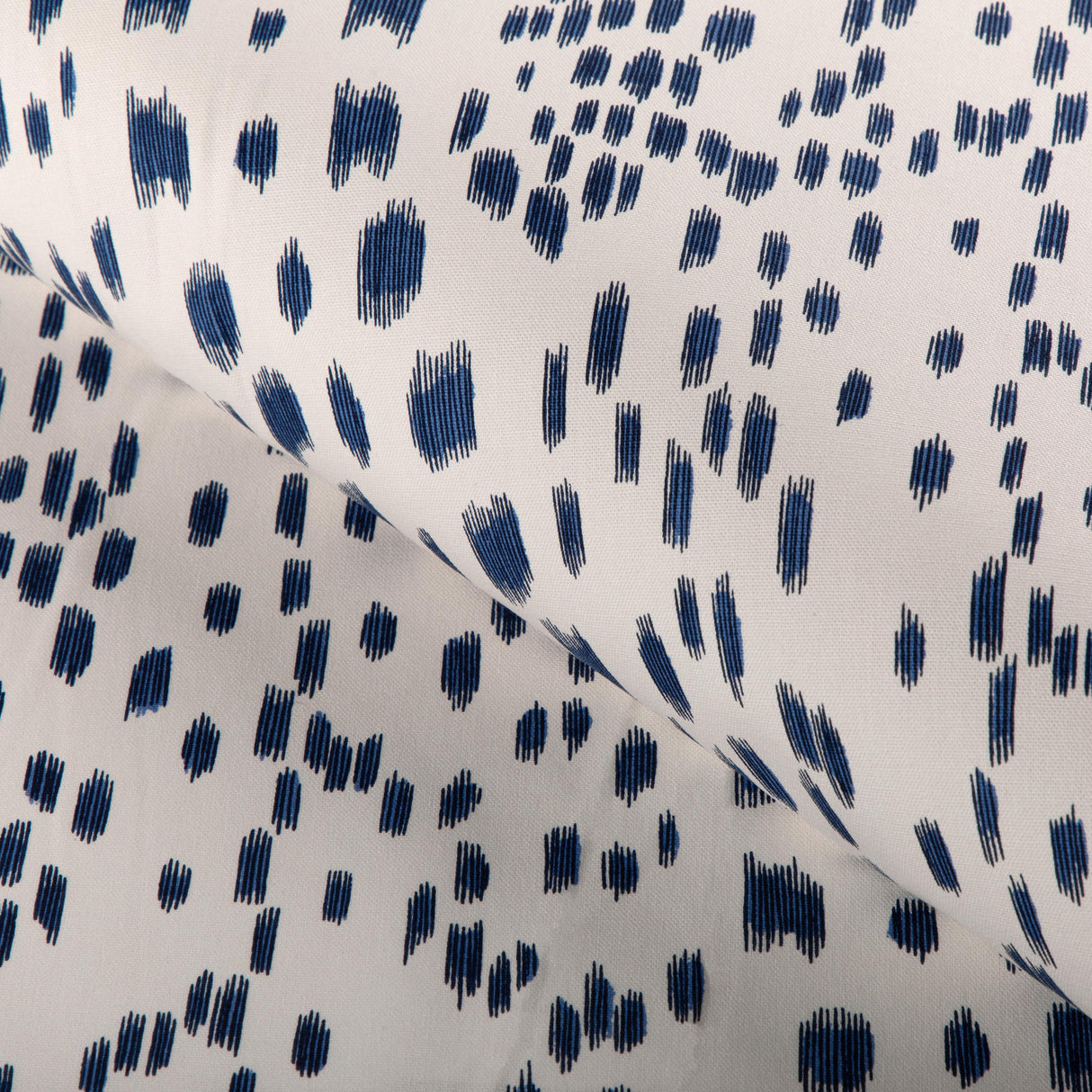 Brunschwig & Fils LES TOUCHES BLUE Fabric