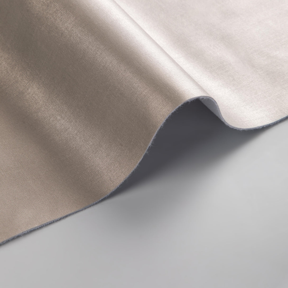 Kravet DESIGN GLITZ 1101 Upholstery Fabric