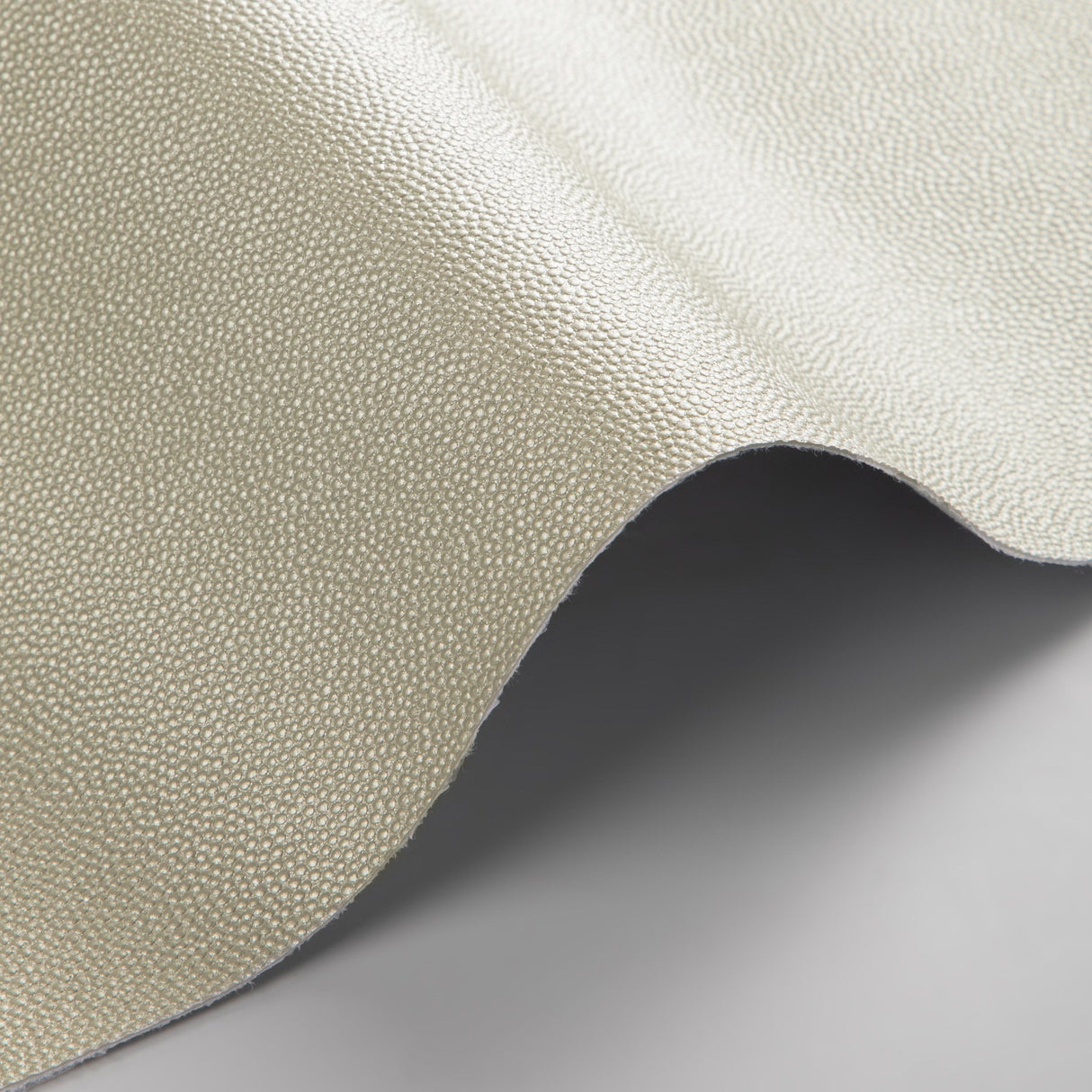 Kravet DESIGN HAMMER 1101 Upholstery Fabric
