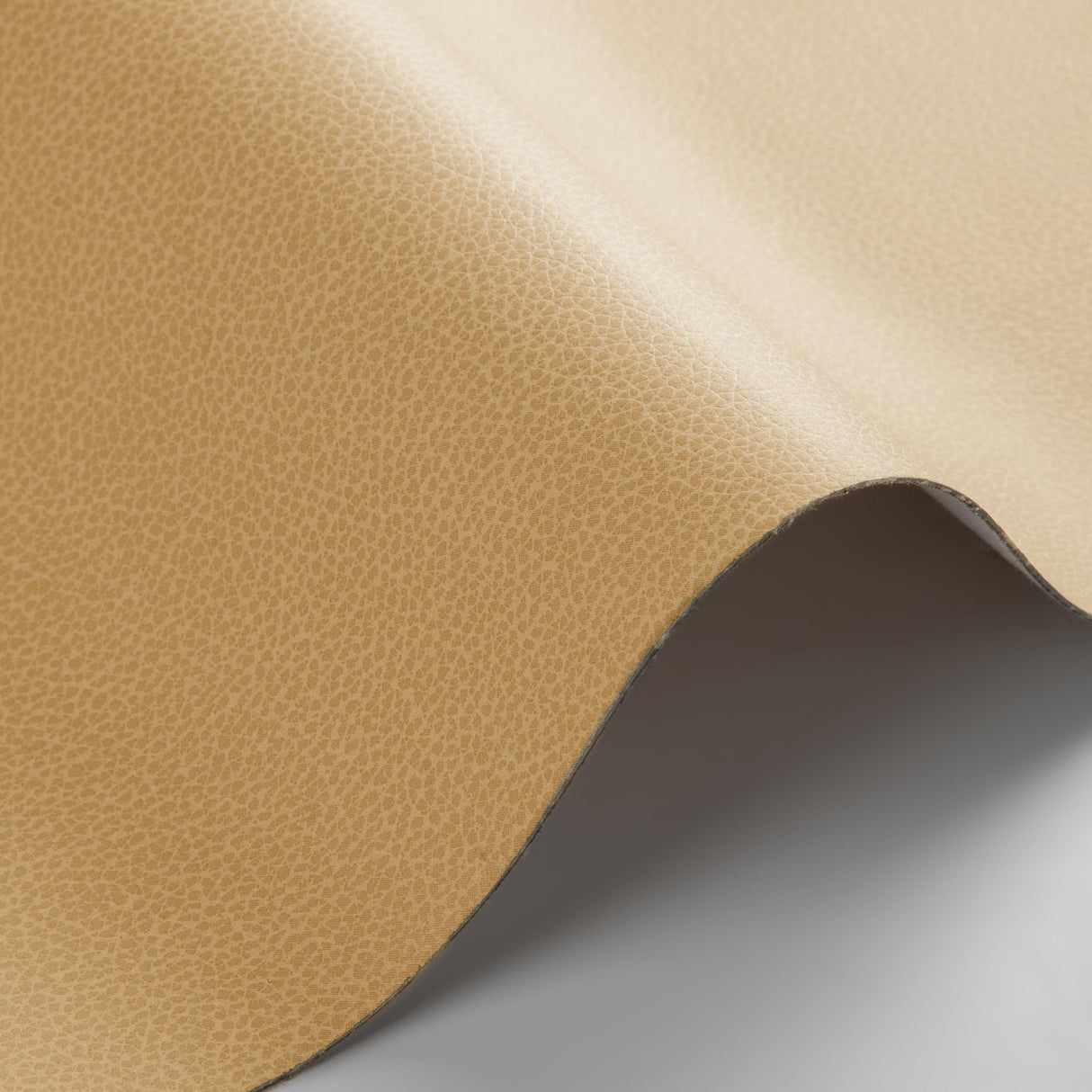 Kravet DESIGN TANNIN 16 Upholstery Fabric