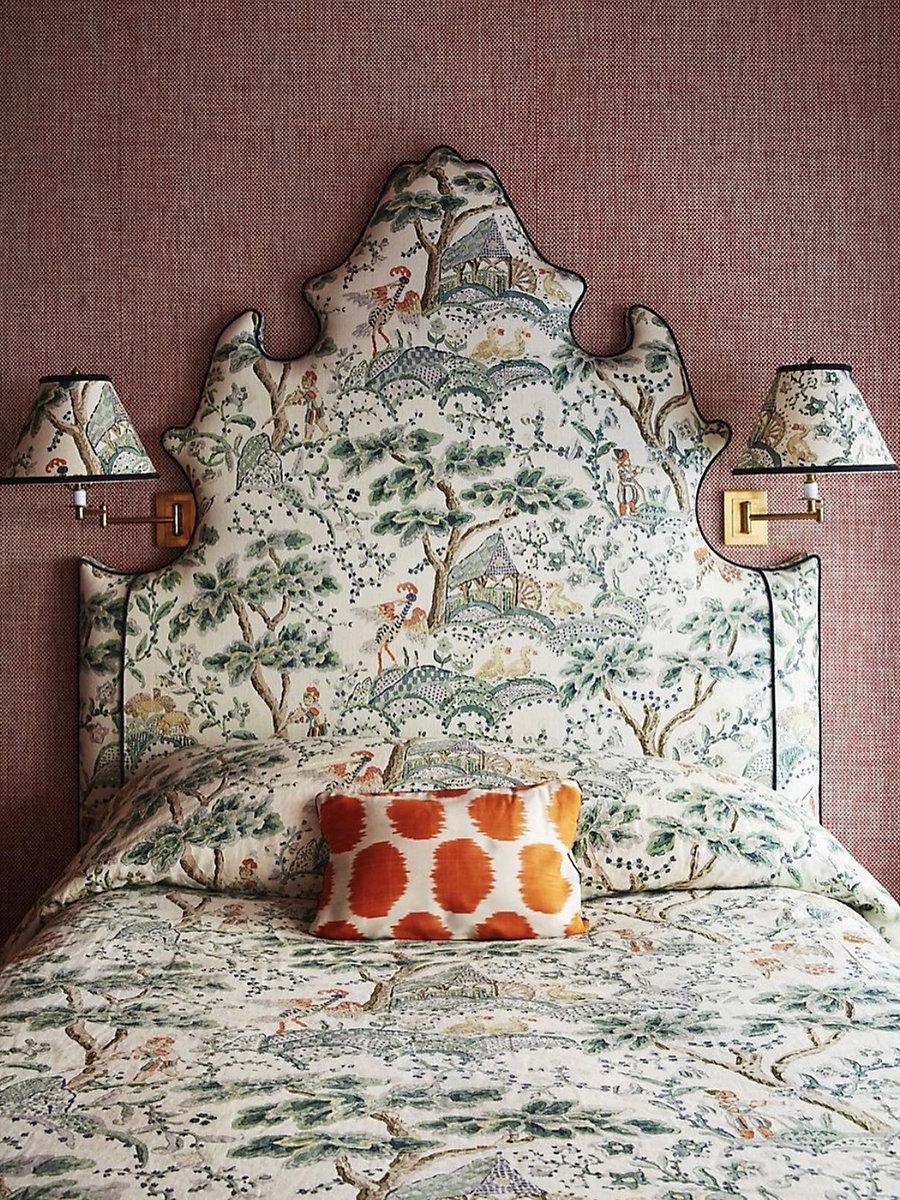 Scalamandre Kelmescott Hand Block Print Leaf On Ivory Fabric