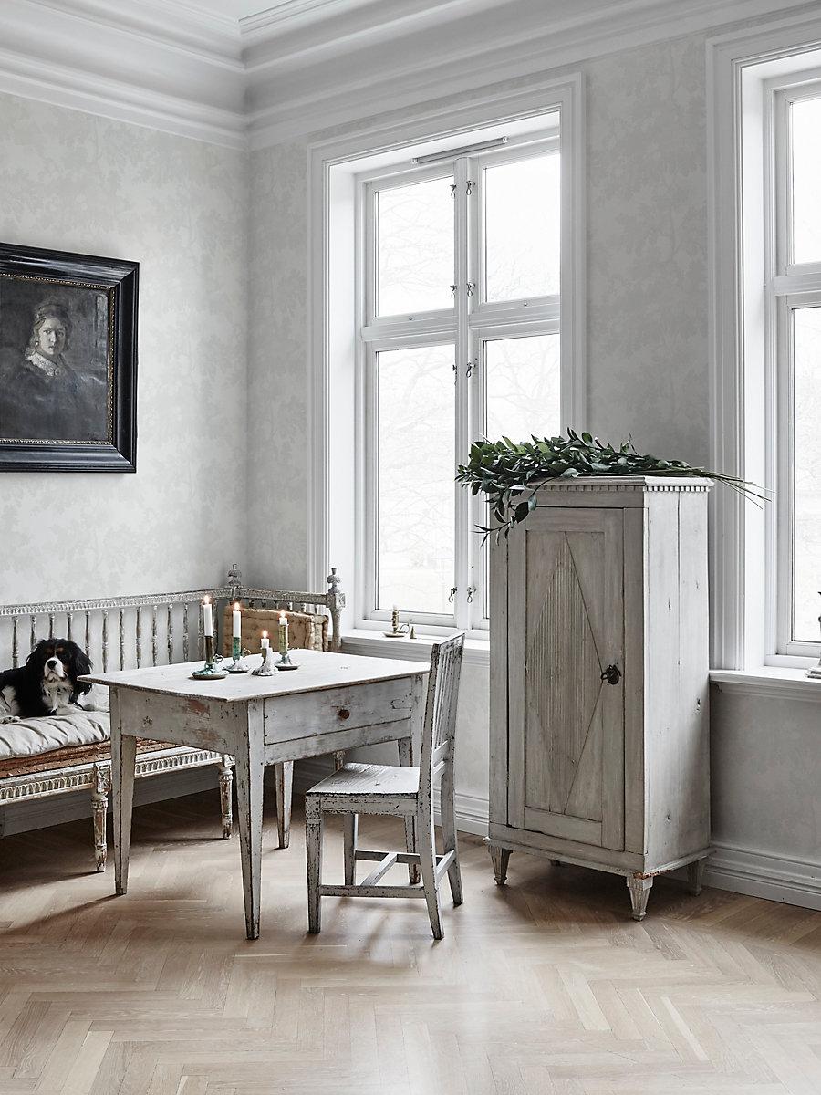 Scalamandre Raphael White Wallpaper