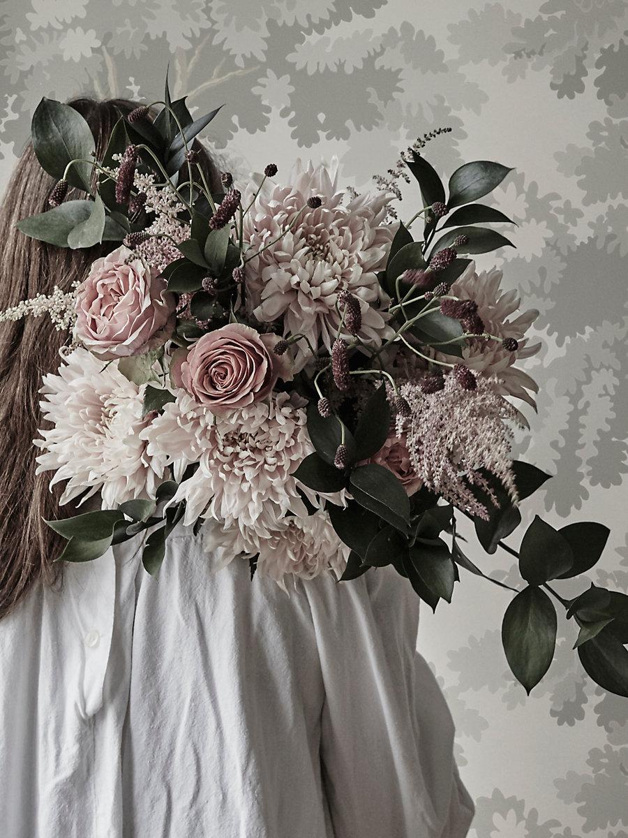 Scalamandre Raphael Gray Wallpaper